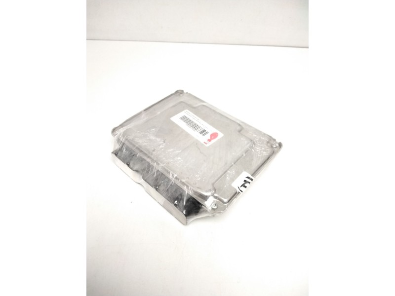 Recambio de centralita motor uce para volkswagen passat berlina (3b3) edition referencia OEM IAM 0281011201 038906019KE 1039S020