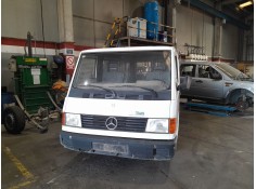 mercedes-benz mb autobús (w631) del año 1994