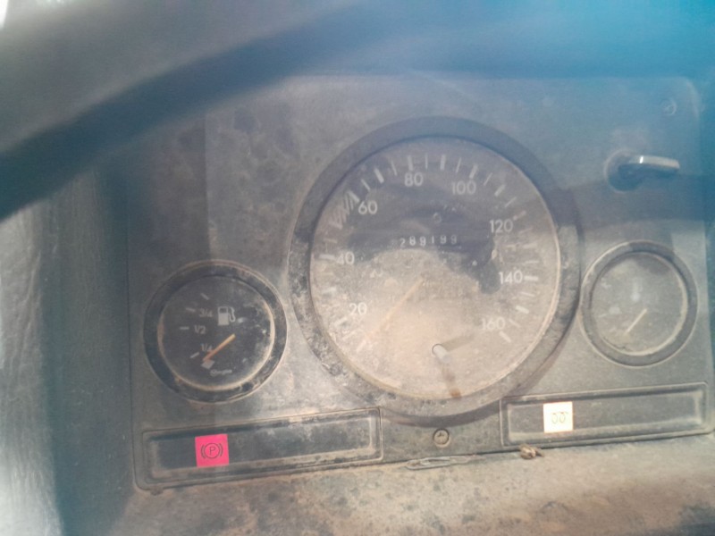 mercedes-benz mb autobús (w631) del año 1994