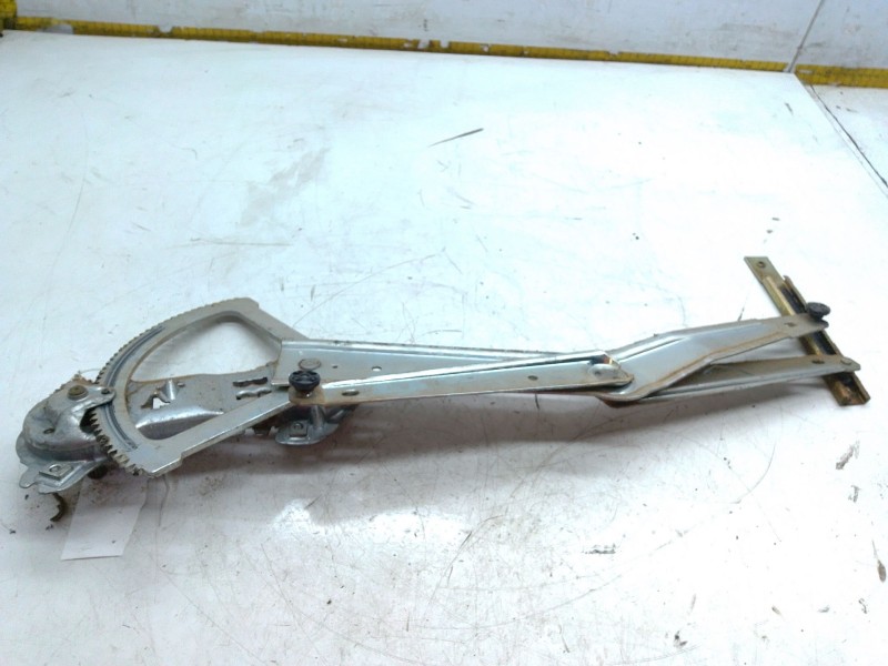 Recambio de elevalunas delantero izquierdo para mercedes-benz mb autobús (w631) d (631.333, 631.343, 631.334, 631.344) referenci