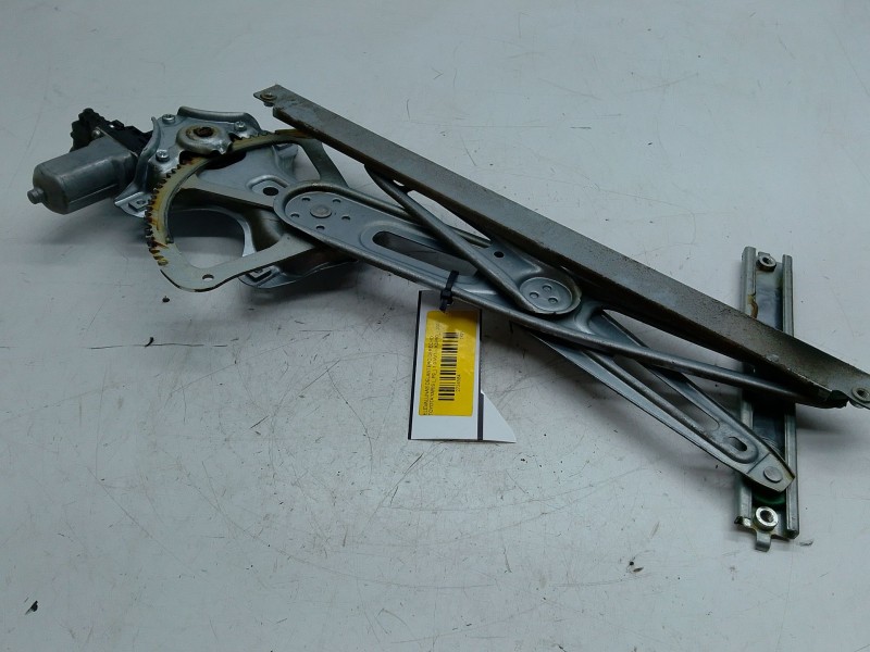 Recambio de elevalunas delantero derecho para toyota yaris (_p9_) 1.0 vvt-i (ksp90_) referencia OEM IAM   