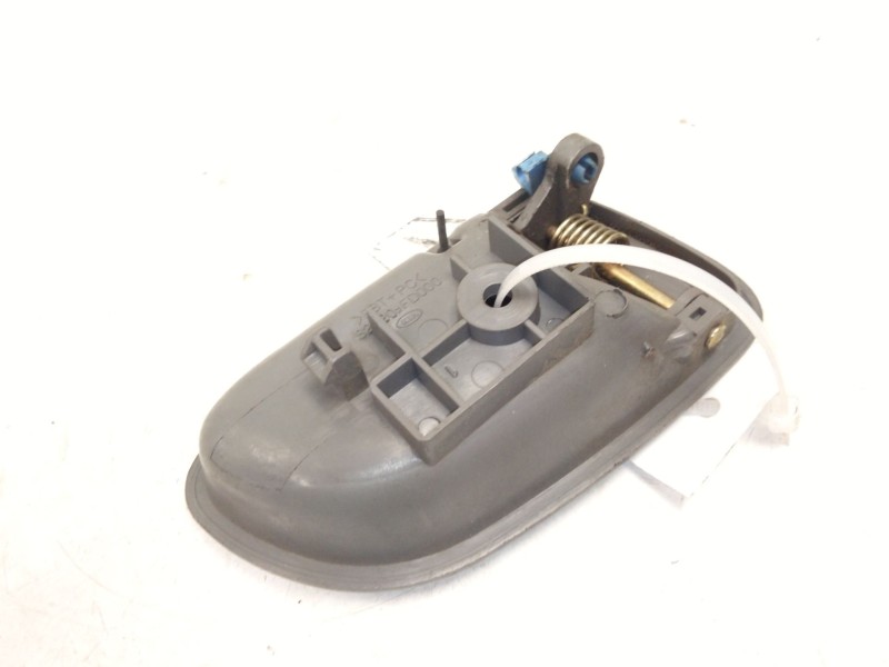 Recambio de maneta interior delantera derecha para kia rio i hatchback (dc) 1.5 16v referencia OEM IAM 82622BC010  