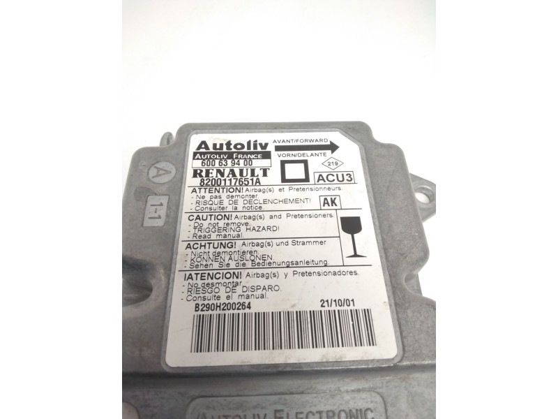 Recambio de centralita airbag para renault megane i (ba0/1_) 1.9 tdi referencia OEM IAM 600639400 8200117651A B290H200264