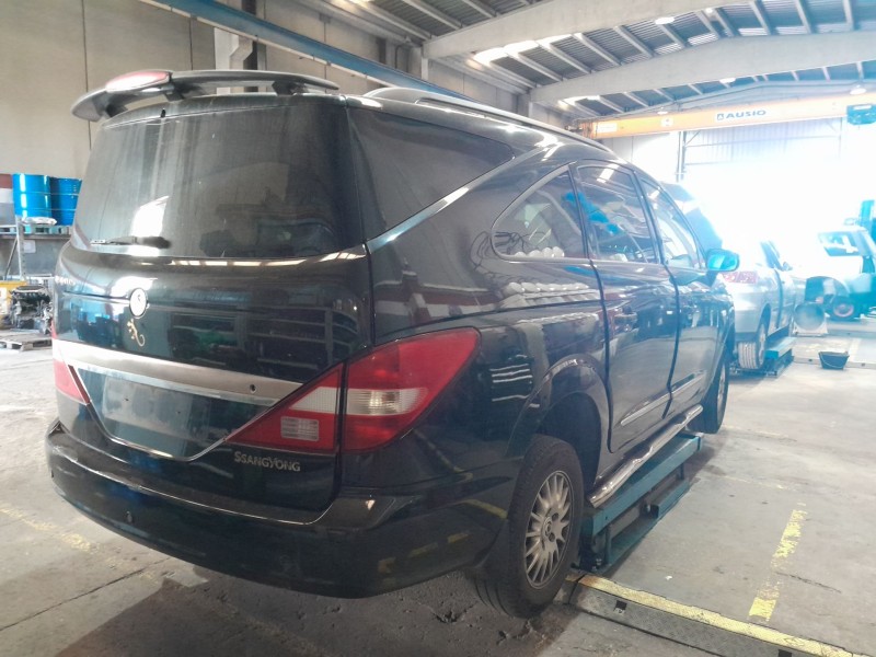 ssangyong rodius i del año 2006