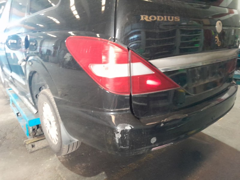 ssangyong rodius i del año 2006