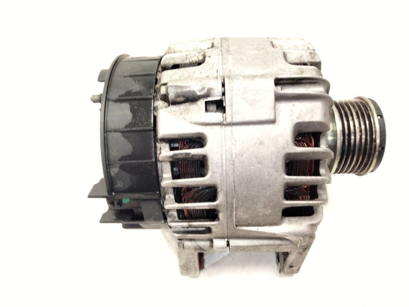 Recambio de alternador para renault grand scénic iii (jz0/1_) 1.5 dci referencia OEM IAM 231000026R  