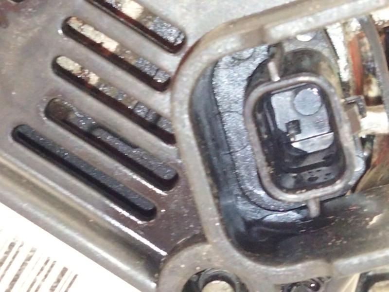 Recambio de alternador para renault grand scénic iii (jz0/1_) 1.5 dci referencia OEM IAM 231000026R  