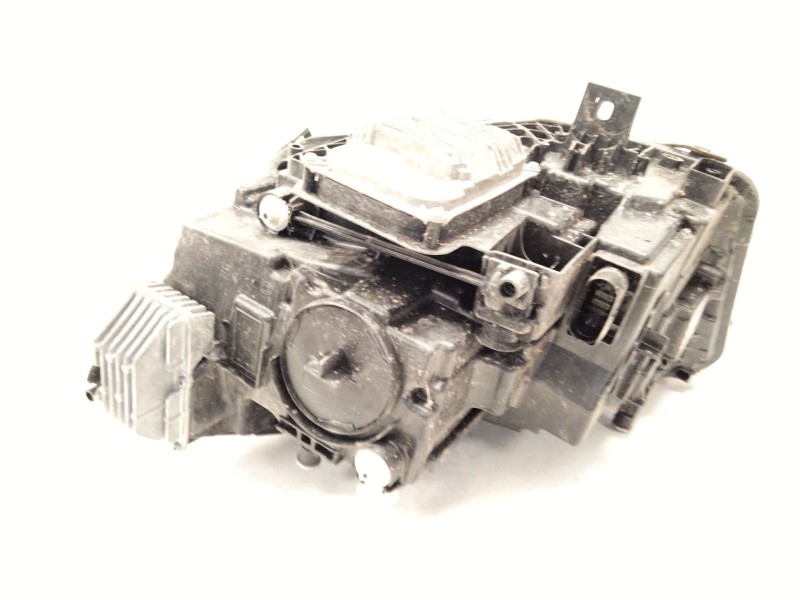 Recambio de faro xenon derecho para mercedes-benz gla (h247) gla 200 (247.787) referencia OEM IAM A2479066401  