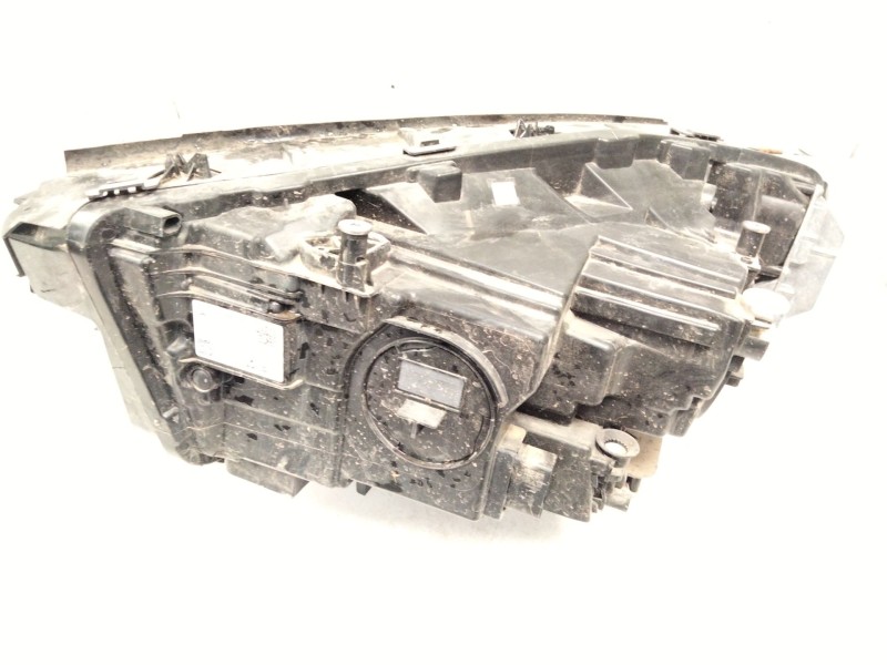 Recambio de faro xenon derecho para mercedes-benz gla (h247) gla 200 (247.787) referencia OEM IAM A2479066401  