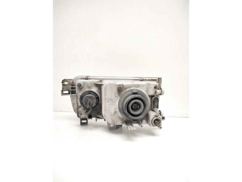 Recambio de faro derecho para nissan vanette cargo furgoneta (hc 23) 2.3 d referencia OEM IAM 260109C108 NISSAN 67626060