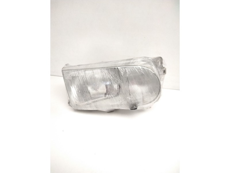 Recambio de faro derecho para » otros... premium 370 26 g 6x2 referencia OEM IAM 260109C108 NISSAN 