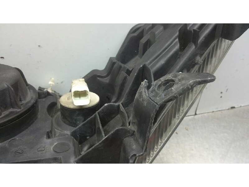 Recambio de faro derecho para renault laguna ii (bg0) privilege referencia OEM IAM 7701048931  