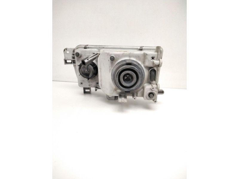 Recambio de faro derecho para nissan serena (c23) 2.0 referencia OEM IAM 260109C108 NISSAN 67626060