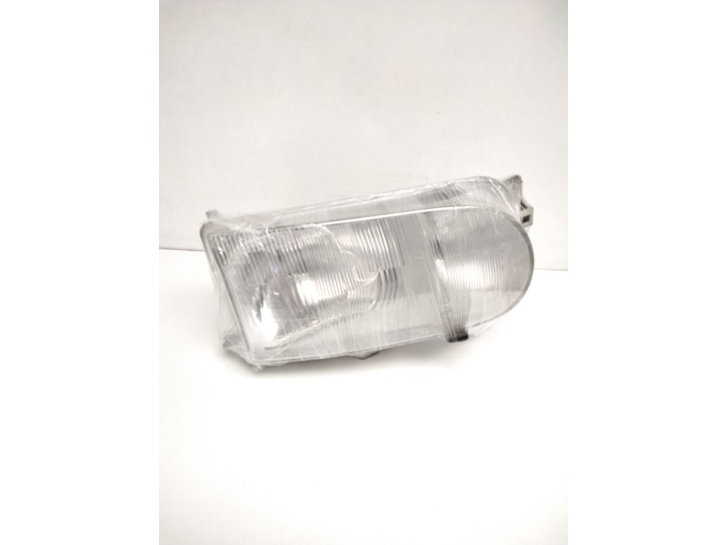 Recambio de faro derecho para nissan vanette cargo autobús (hc 23) 1.6 i referencia OEM IAM 260107C008 NISSAN 67735060