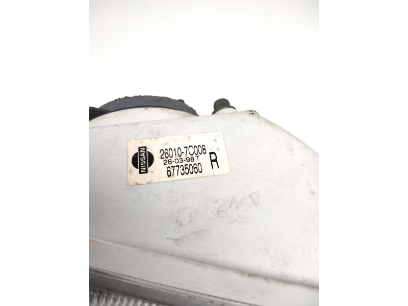 Recambio de faro derecho para nissan serena (c23) 2.0 d (kvjc23) referencia OEM IAM 260107C008 NISSAN 67735060