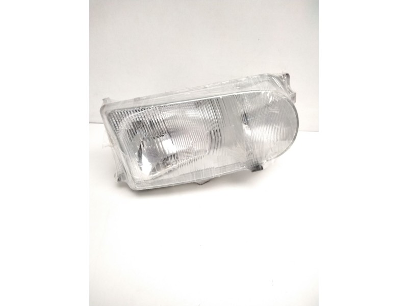 Recambio de faro derecho para nissan serena (c23) 2.0 d (kvjc23) referencia OEM IAM 260107C008 NISSAN 67735060