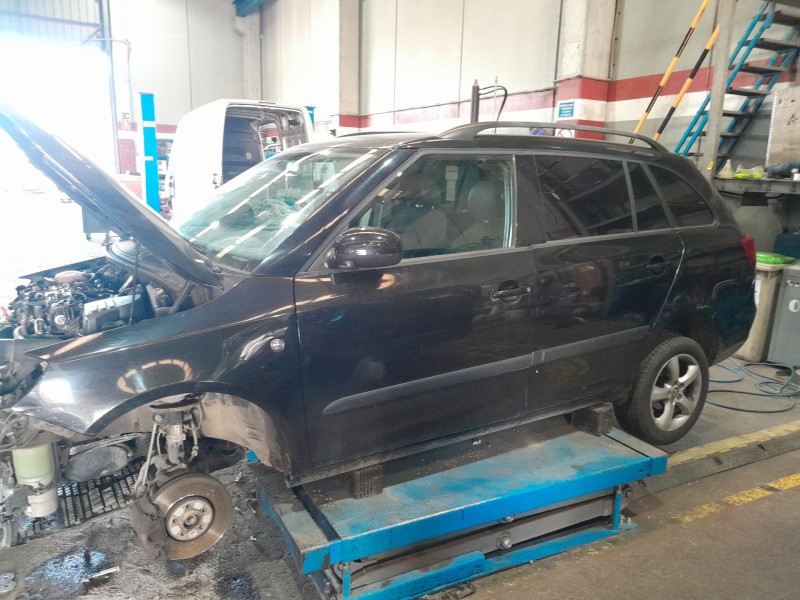 skoda fabia ii combi (545) del año 2010