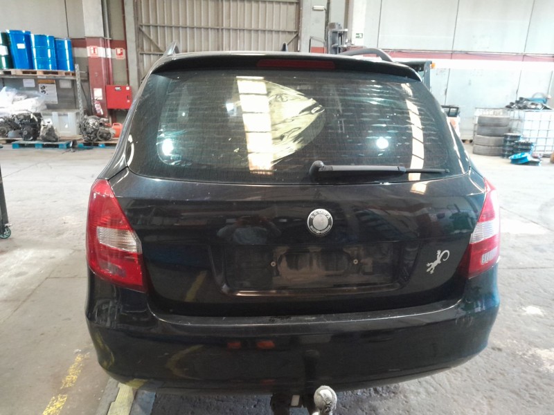 skoda fabia ii combi (545) del año 2010