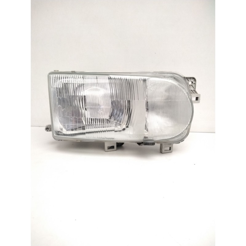 Recambio de faro derecho para nissan serena (c23) 2.0 d (kvjc23) referencia OEM IAM 260107C008 NISSAN 67735060 Recambio de faro derecho para nissan serena (c23) 2.0 d (kvjc23) referencia OEM IAM 260107C008 NISSAN 67735060