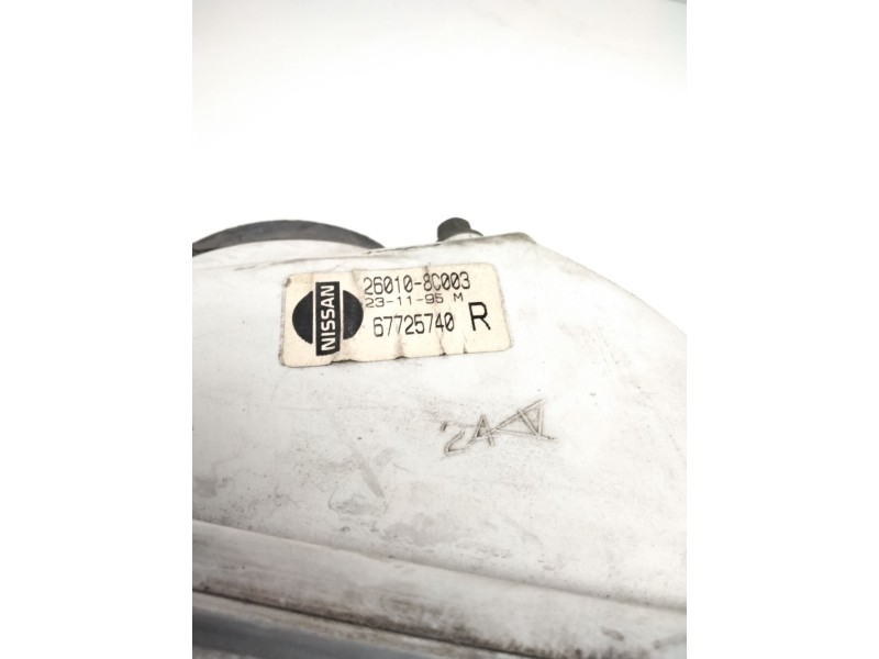 Recambio de faro derecho para nissan serena (c23) 2.0 d (kvjc23) referencia OEM IAM 260108C003 NISSAN 67725740