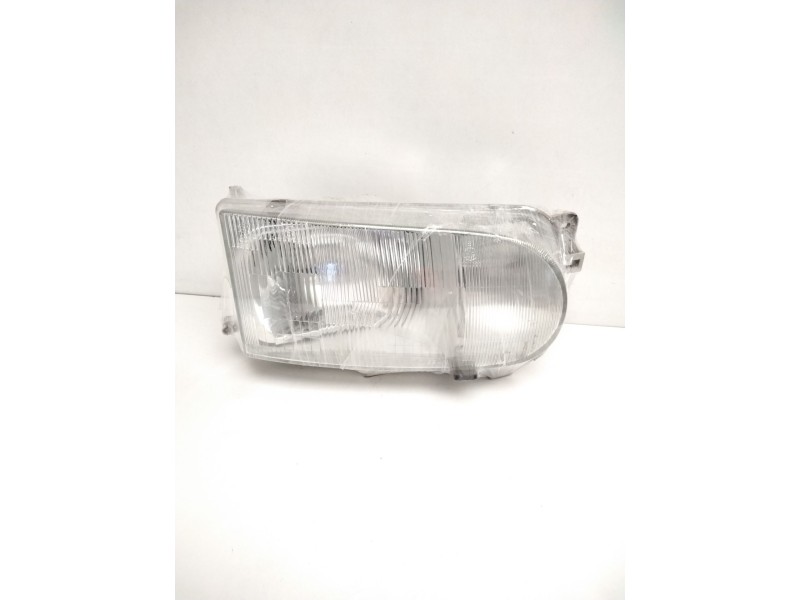 Recambio de faro derecho para nissan serena (c23) 2.0 d (kvjc23) referencia OEM IAM 260108C003 NISSAN 67725740