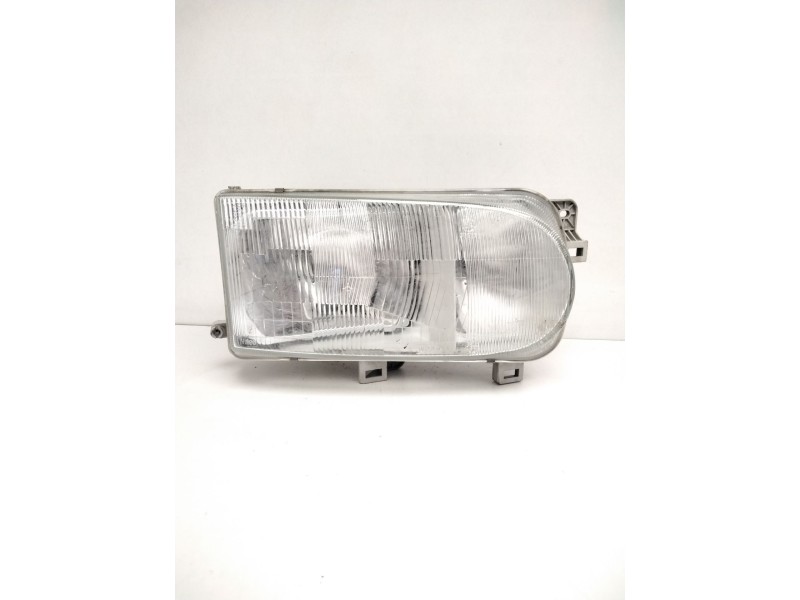 Recambio de faro derecho para » otros... premium 370 26 g 6x2 referencia OEM IAM 260109C108 NISSAN 67626060