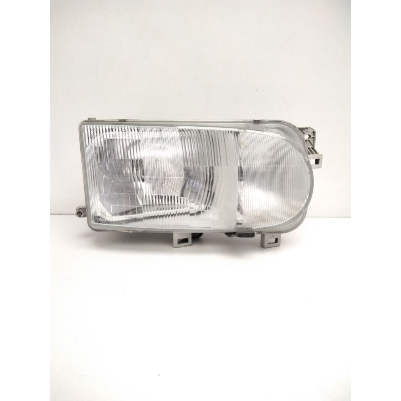 Recambio de faro derecho para nissan serena (c23) 2.0 d (kvjc23) referencia OEM IAM 260107C008 NISSAN 67735060 Recambio de faro derecho para nissan serena (c23) 2.0 d (kvjc23) referencia OEM IAM 260107C008 NISSAN 67735060