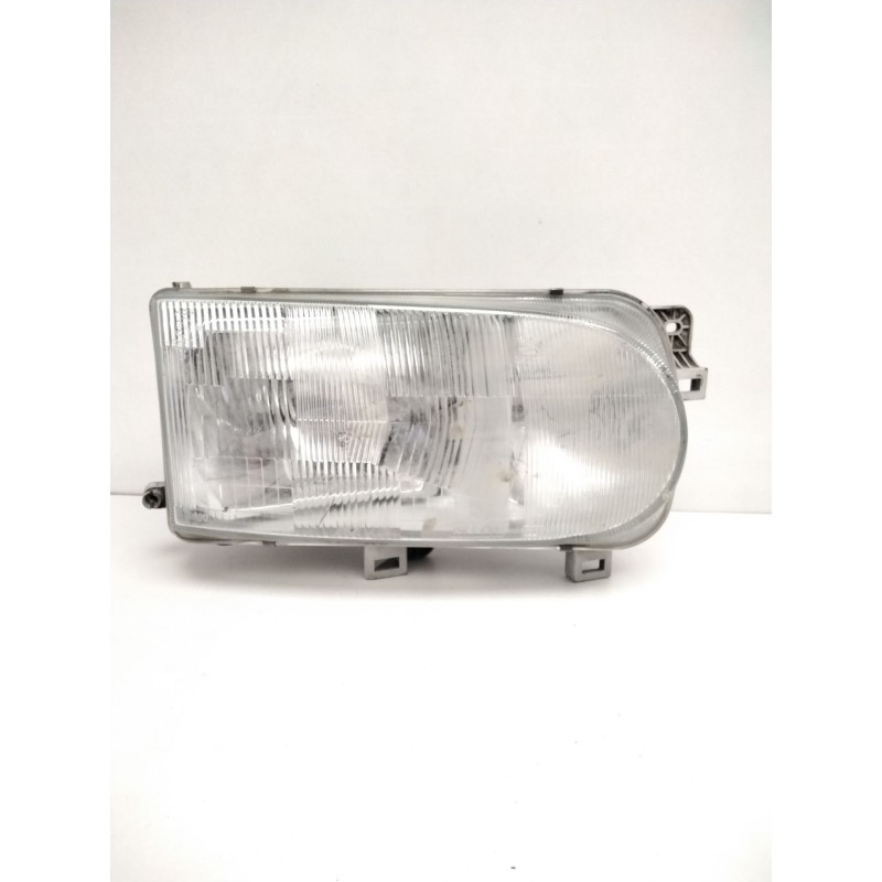 Recambio de faro derecho para nissan serena (c23) 2.0 d (kvjc23) referencia OEM IAM 260109C108 NISSAN 67626060 Recambio de faro derecho para nissan serena (c23) 2.0 d (kvjc23) referencia OEM IAM 260109C108 NISSAN 67626060