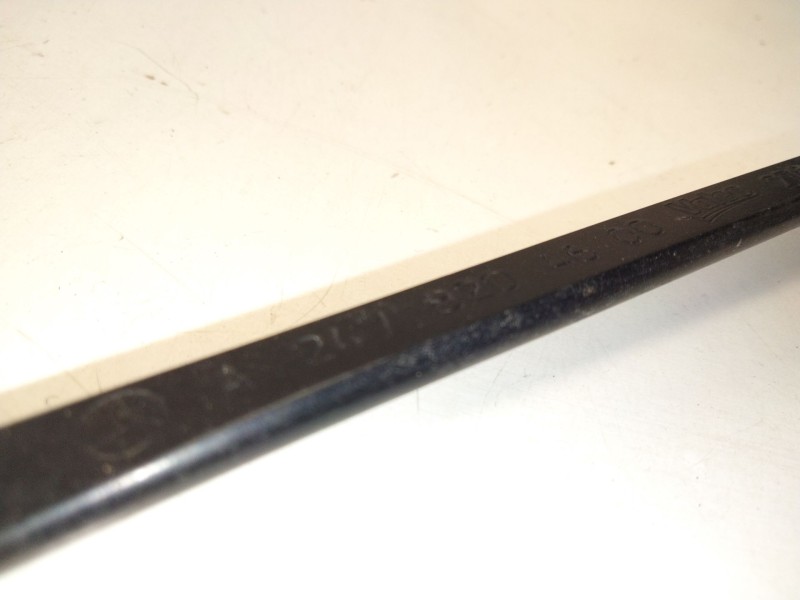 Recambio de brazo limpia delantero derecho para mercedes-benz gla (h247) gla 200 (247.787) referencia OEM IAM A2478204600  