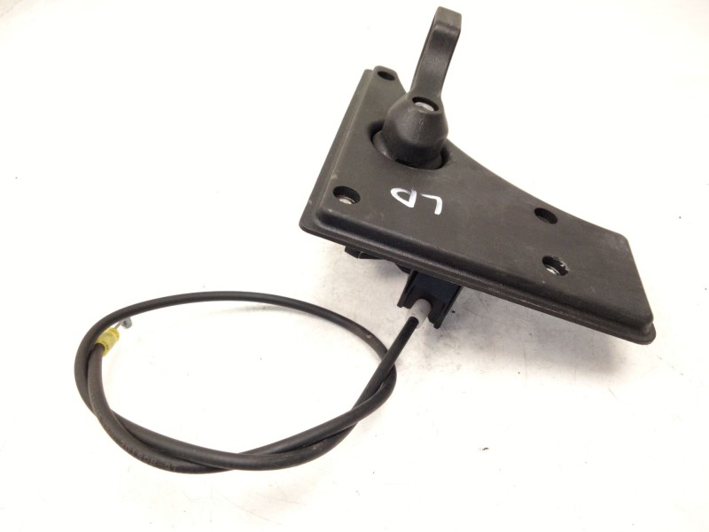 Recambio de maneta interior lateral derecha para iveco daily vi furgoneta 33s11, 35s11, 35c11 referencia OEM IAM   