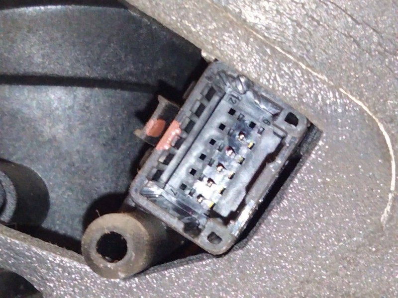 Recambio de retrovisor izquierdo para renault clio iii (br0/1, cr0/1) 1.5 dci (br17, cr17) referencia OEM IAM   