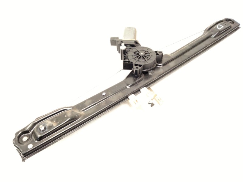 Recambio de elevalunas delantero derecho para iveco daily vi furgoneta 33s11, 35s11, 35c11 referencia OEM IAM   