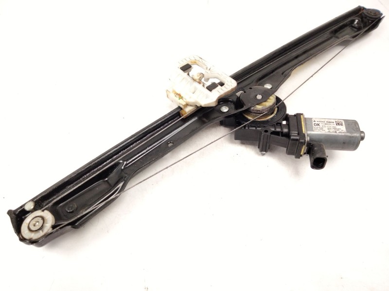 Recambio de elevalunas delantero derecho para iveco daily vi furgoneta 33s11, 35s11, 35c11 referencia OEM IAM   