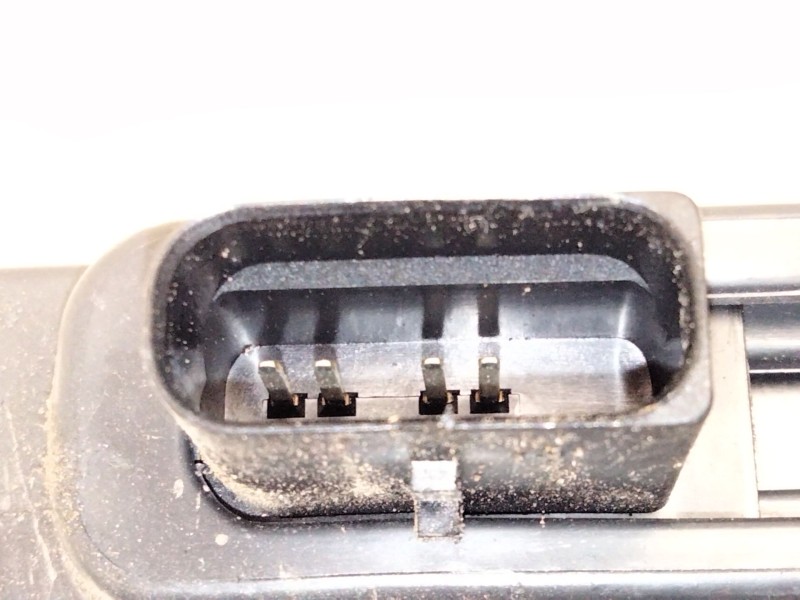 Recambio de cerradura puerta delantera derecha para iveco daily vi furgoneta 33s11, 35s11, 35c11 referencia OEM IAM 5801529302  