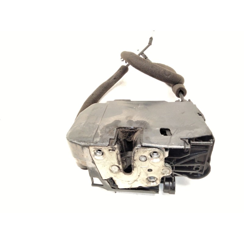 Recambio de cerradura puerta delantera izquierda para iveco daily vi furgoneta 33s11, 35s11, 35c11 referencia OEM IAM 5801529301 Recambio de cerradura puerta delantera izquierda para iveco daily vi furgoneta 33s11, 35s11, 35c11 referencia OEM IAM 5801529301