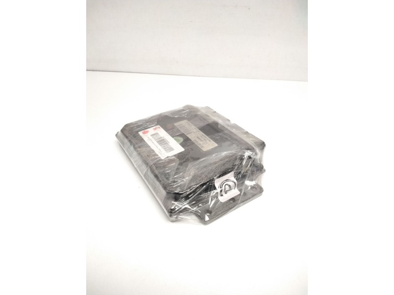 Recambio de centralita para renault megane i fase 2 classic (la..) 1.6 16v rxe referencia OEM IAM S110010002 8200035704 77001140