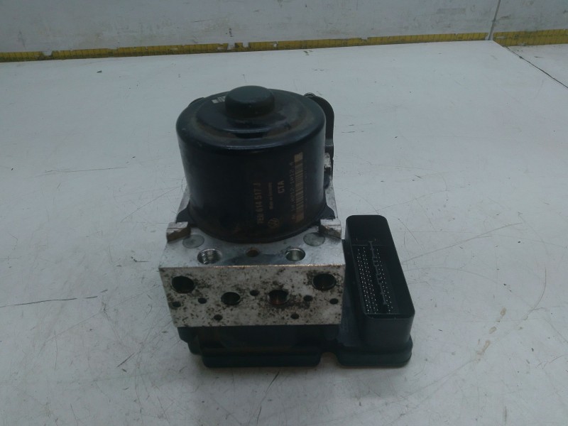 Recambio de abs para volkswagen california t5 camper (7ec, 7ef, 7eg, 7hf, 7hc) 2.0 tdi referencia OEM IAM 7E0614517J  