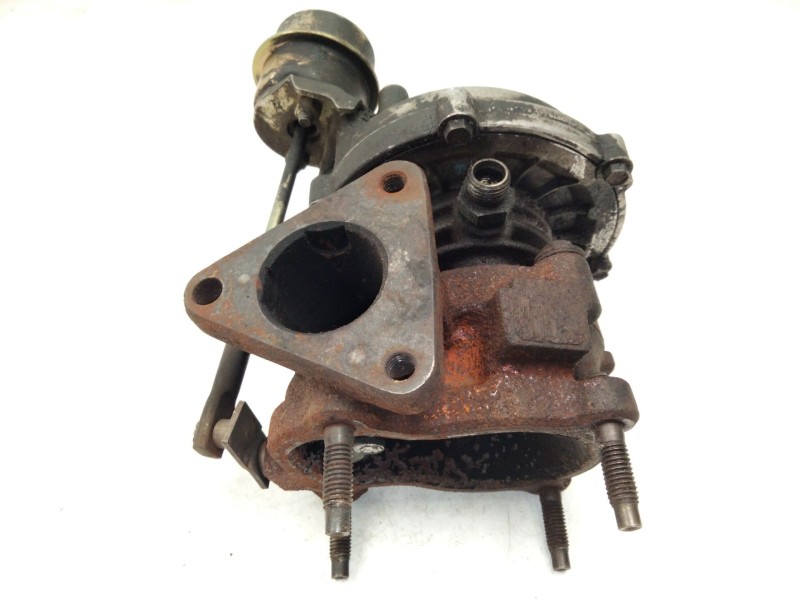 Recambio de turbocompresor para audi a2 (8z0) 1.4 tdi referencia OEM IAM 045145701  