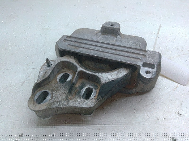 Recambio de soporte caja cambio superior para mercedes-benz gla (h247) gla 200 (247.787) referencia OEM IAM A2472403100  