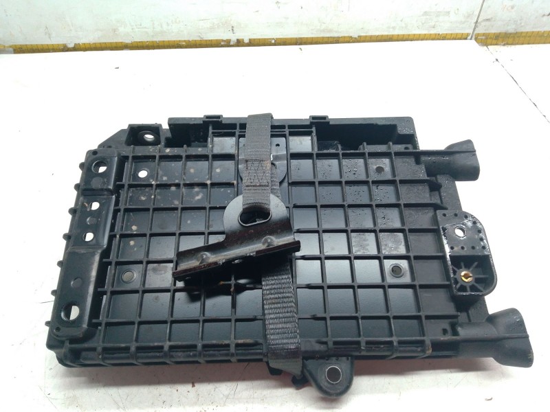 Recambio de soporte bateria para mercedes-benz gla (h247) gla 200 (247.787) referencia OEM IAM A1776204201  