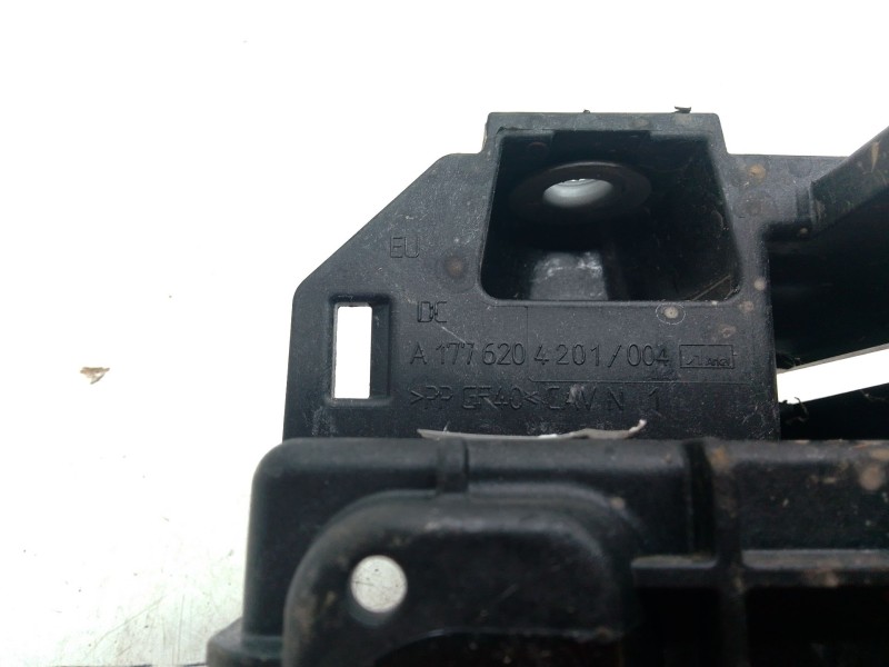 Recambio de soporte bateria para mercedes-benz gla (h247) gla 200 (247.787) referencia OEM IAM A1776204201  