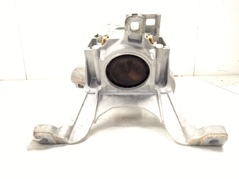 Recambio de soporte motor derecho superior para mercedes-benz gla (h247) gla 200 (247.787) referencia OEM IAM A2472402800  