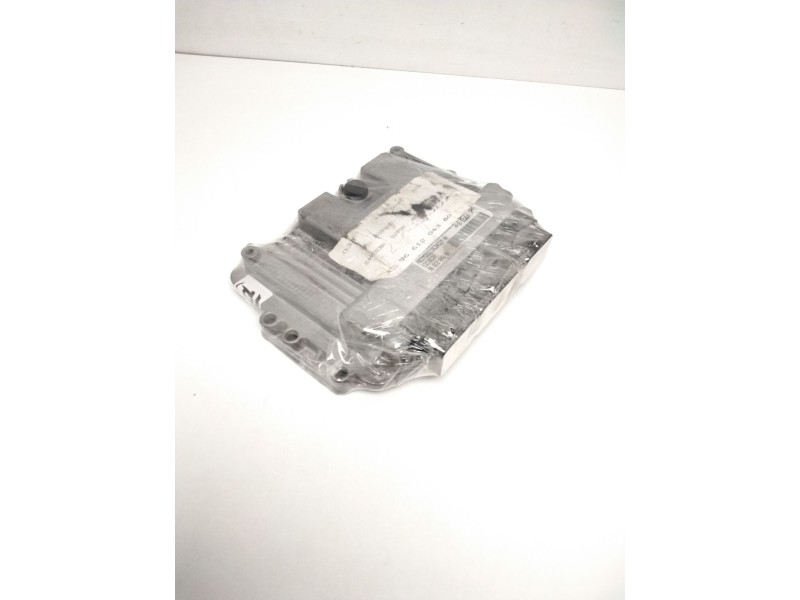 Recambio de centralita motor uce para citroën c4 berlina collection referencia OEM IAM 9661204380 EDC16C34 203900267