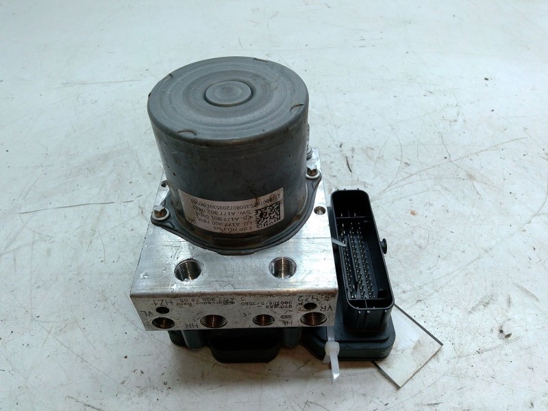 Recambio de abs para mercedes-benz gla (h247) gla 200 (247.787) referencia OEM IAM A1779007805  