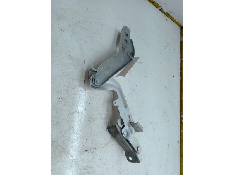 Recambio de bisagra capot izquierda para mercedes-benz gla (h247) gla 200 (247.787) referencia OEM IAM A2478806901  