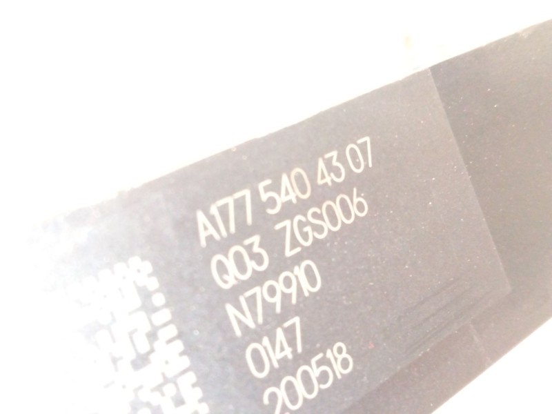 Recambio de fusible bateria para mercedes-benz gla (h247) gla 200 (247.787) referencia OEM IAM A1775404307  