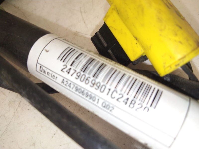 Recambio de pretensor delantero airbag derecho para mercedes-benz gla (h247) gla 200 (247.787) referencia OEM IAM A2479069901  