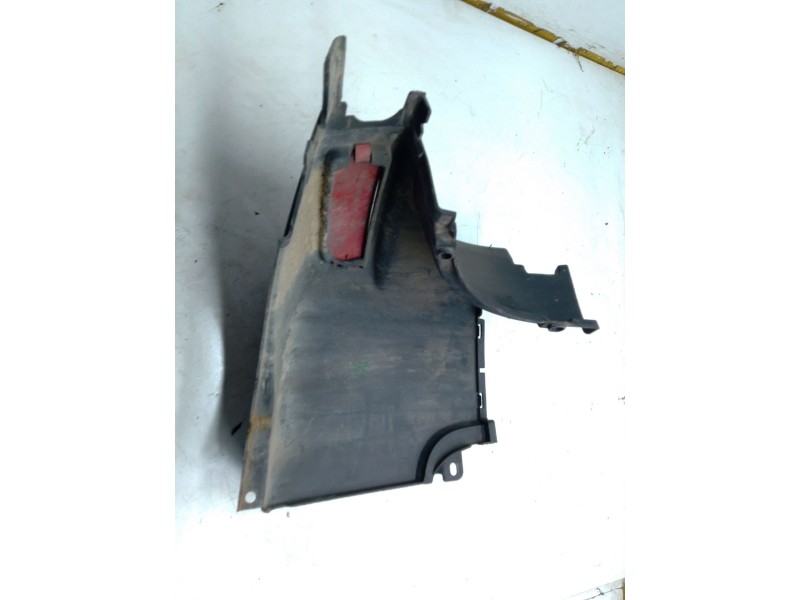 Recambio de puntera paragolpes trasera izquierda para volkswagen crafter 30-50 furgoneta (2e_) 2.0 tdi referencia OEM IAM A90688