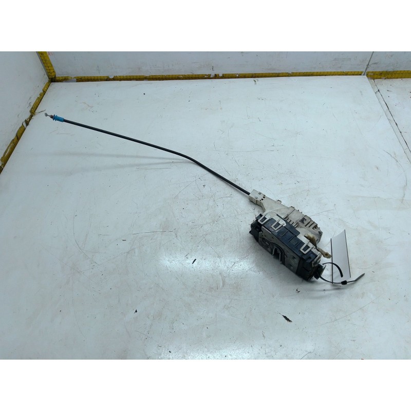 Recambio de cerradura puerta delantera izquierda para volkswagen crafter 30-50 furgoneta (2e_) 2.0 tdi referencia OEM IAM   