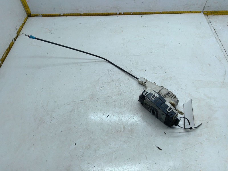 Recambio de cerradura puerta delantera izquierda para volkswagen crafter 30-50 furgoneta (2e_) 2.0 tdi referencia OEM IAM   